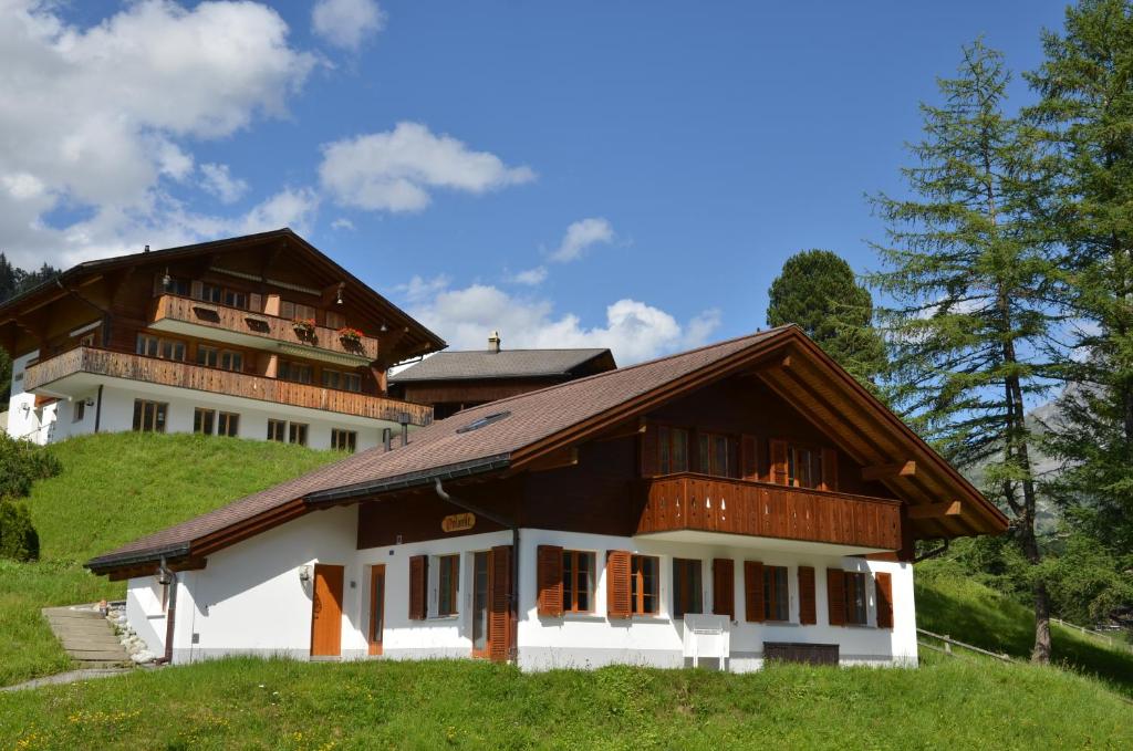 Apartment Dolomit DG - GRIWA RENT AG room 1